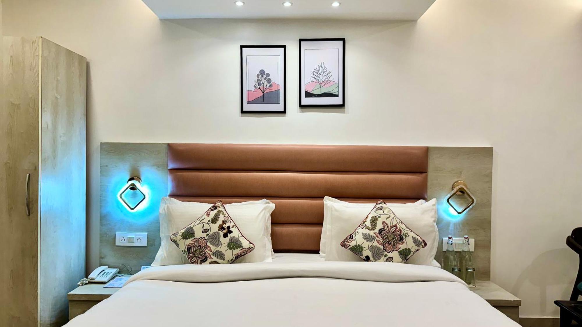 Hotel Pride Inn - 800 Mts From Mall Road Mussoorie Luaran gambar