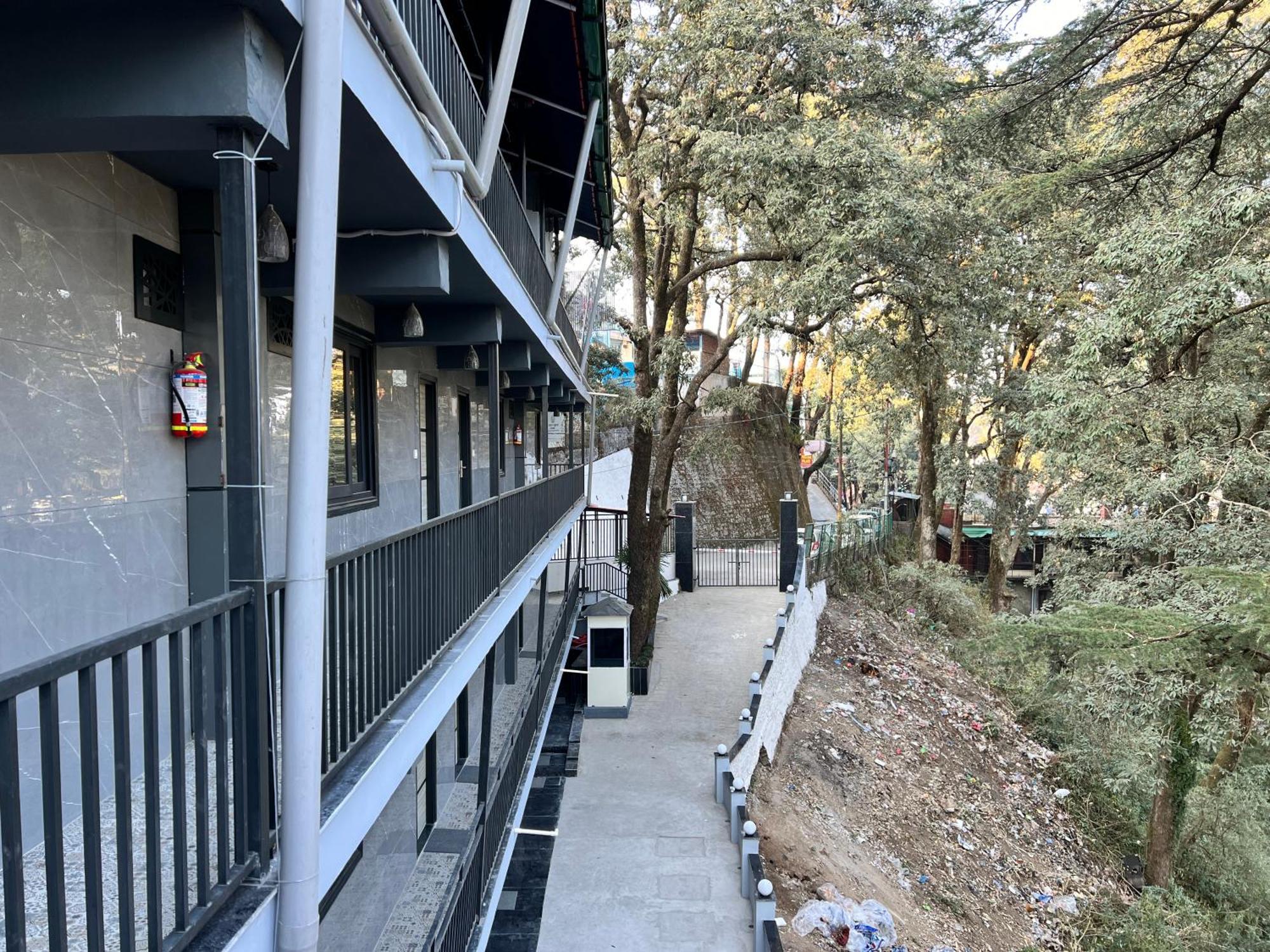 Hotel Pride Inn - 800 Mts From Mall Road Mussoorie Luaran gambar
